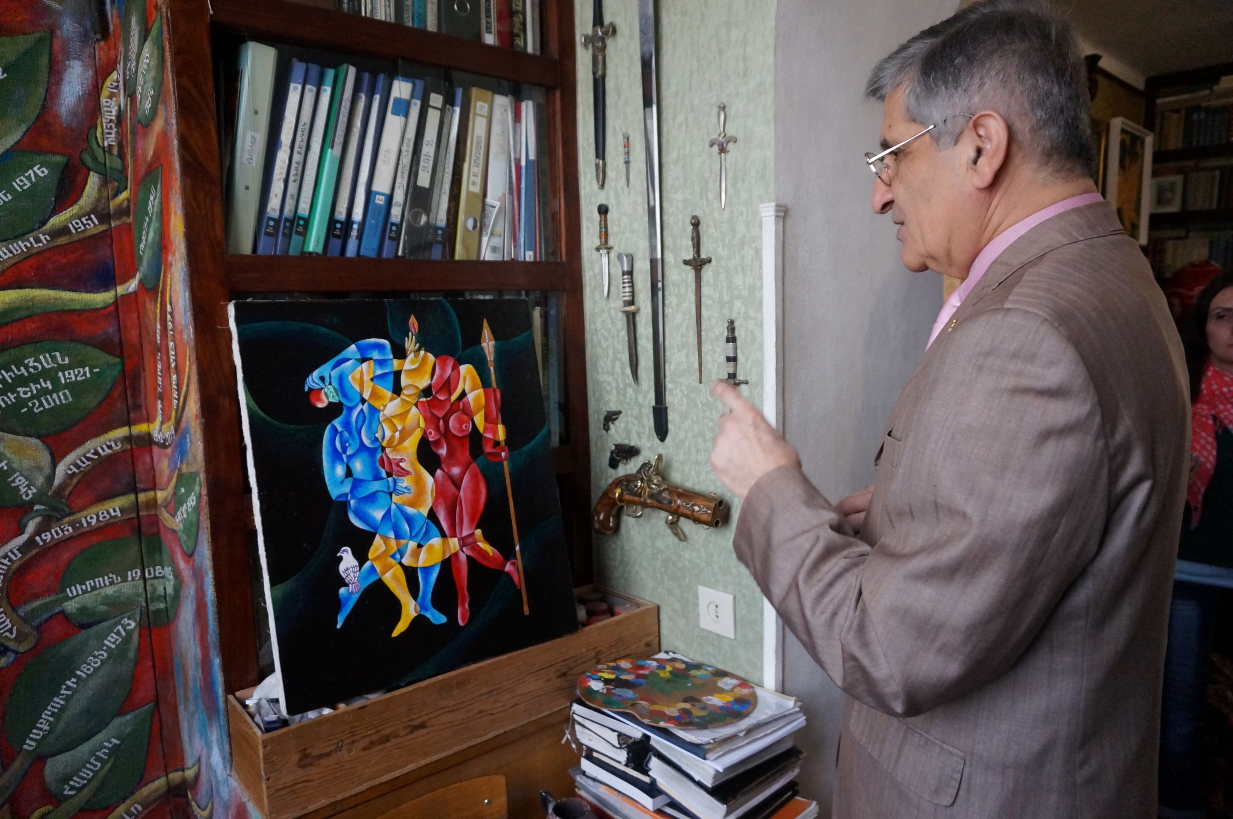 Գագիկ Փխրիկ-Սարգսյանի արվեստանոց-բնակարանում