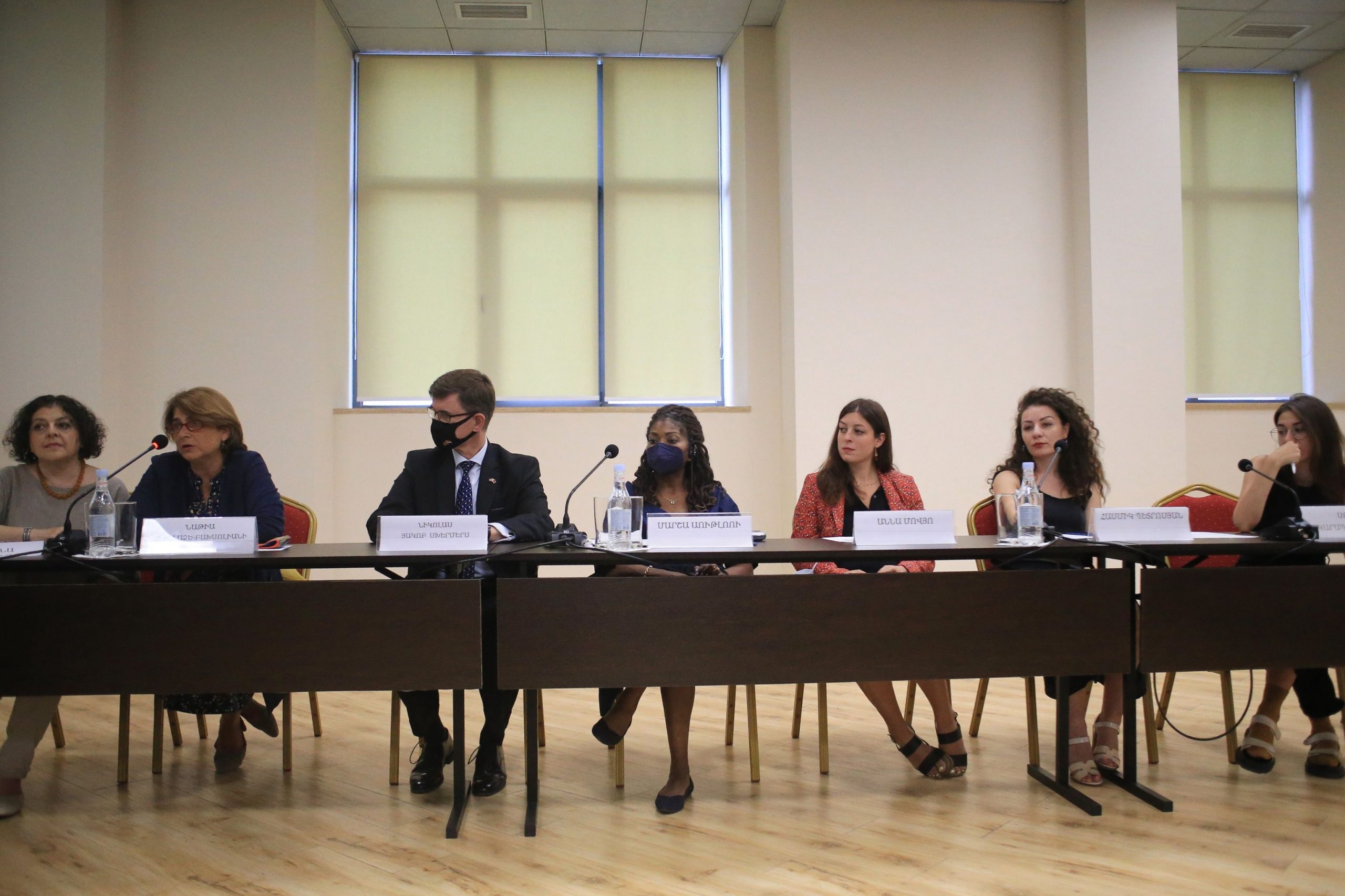 «Ոսկե ծիրան»-ը համագործակցում է դեսպանությունների, միջազգային կազմակերպությունների հետ