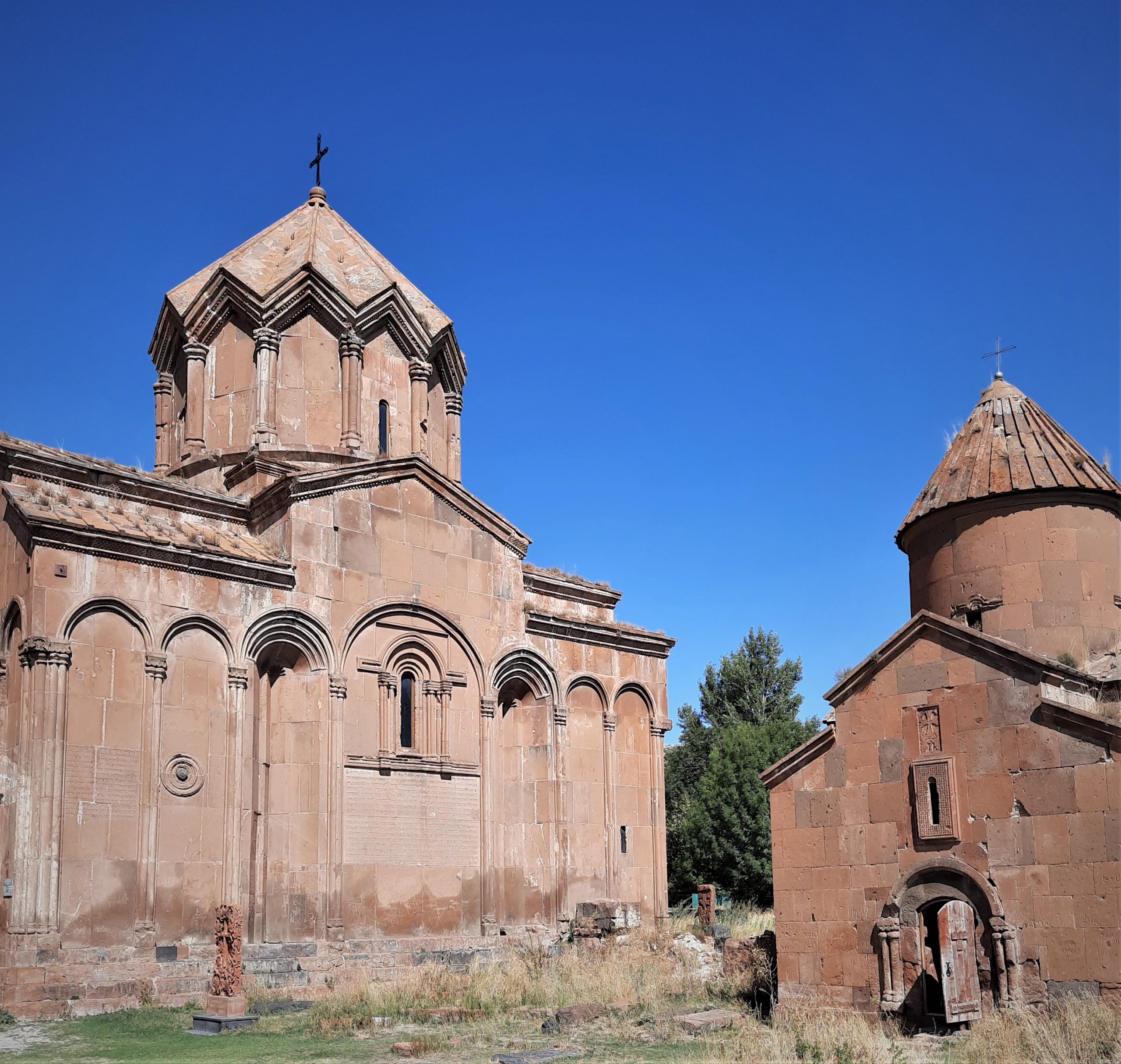 Մարմաշենը և հարակից հուշարձանները