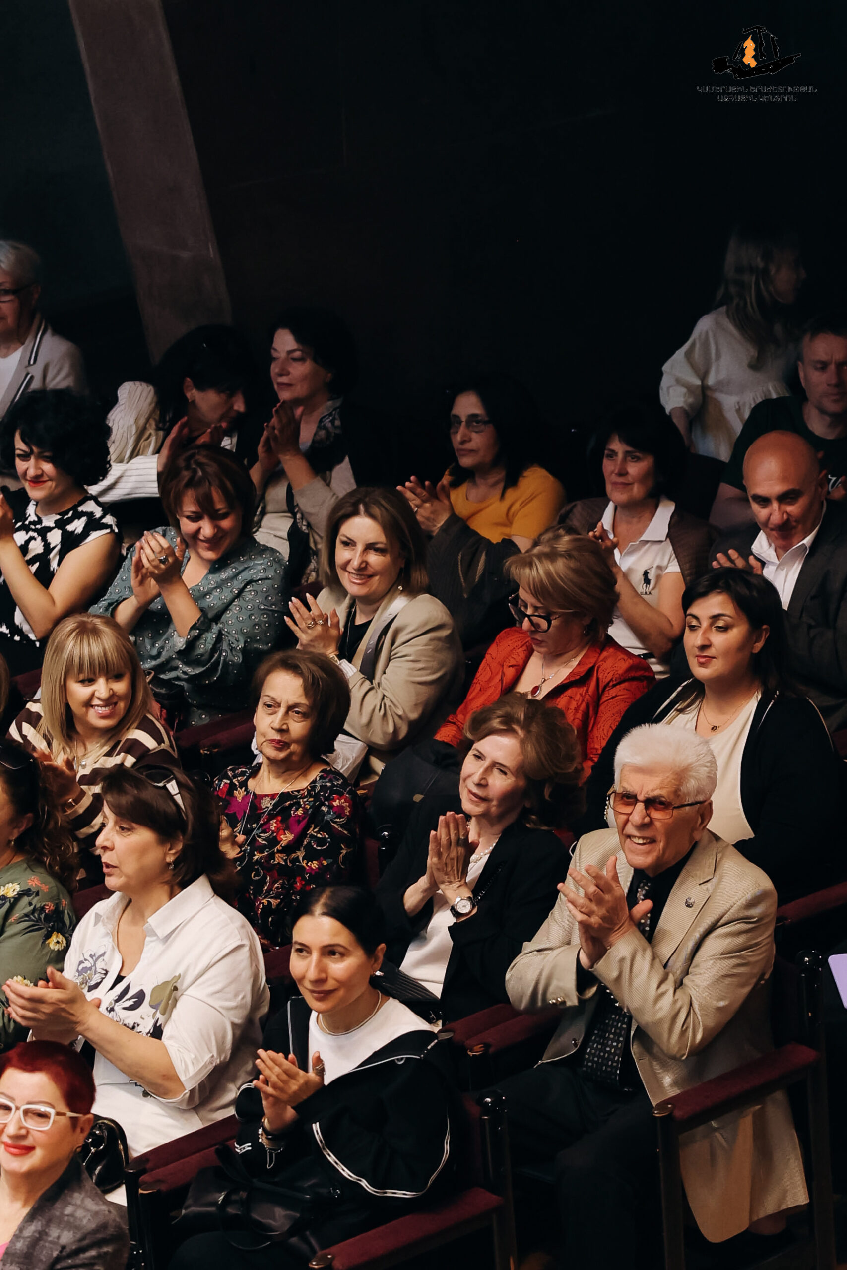 «Երգեր՝ աշխարհի լեզուներով». Ռոբերտ Ամիրխանյանի հոբելյանական համերգը