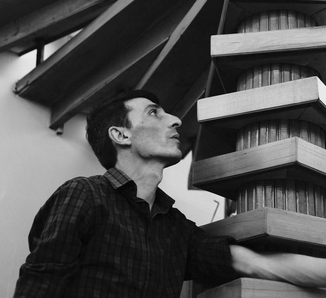 Վարդան Սմբատյան․ Հայելային մահ