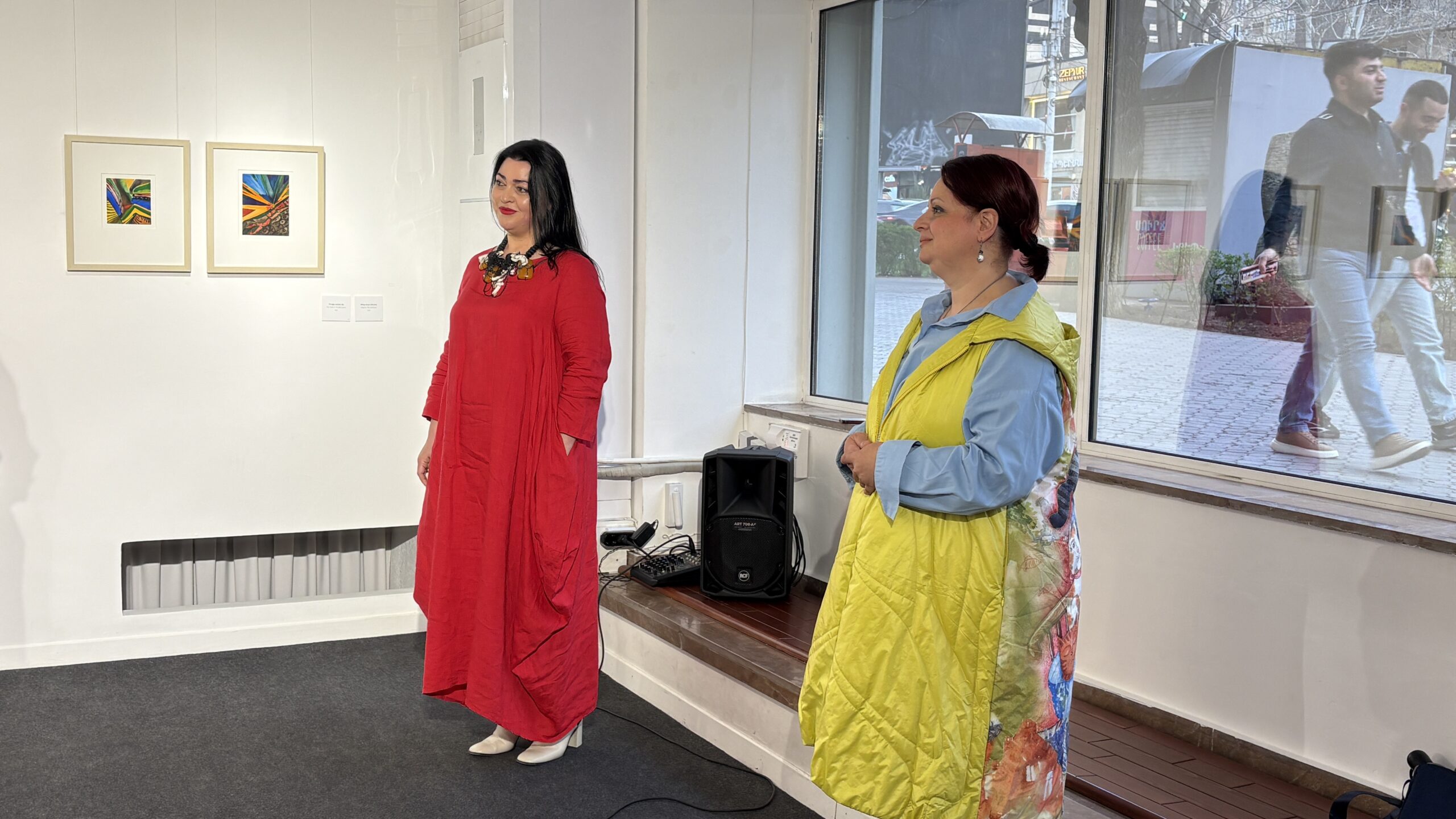 «Չորս արև»․ Նվարդ Հայթայանի անհատական ցուցահանդեսը (տեսանյութ)