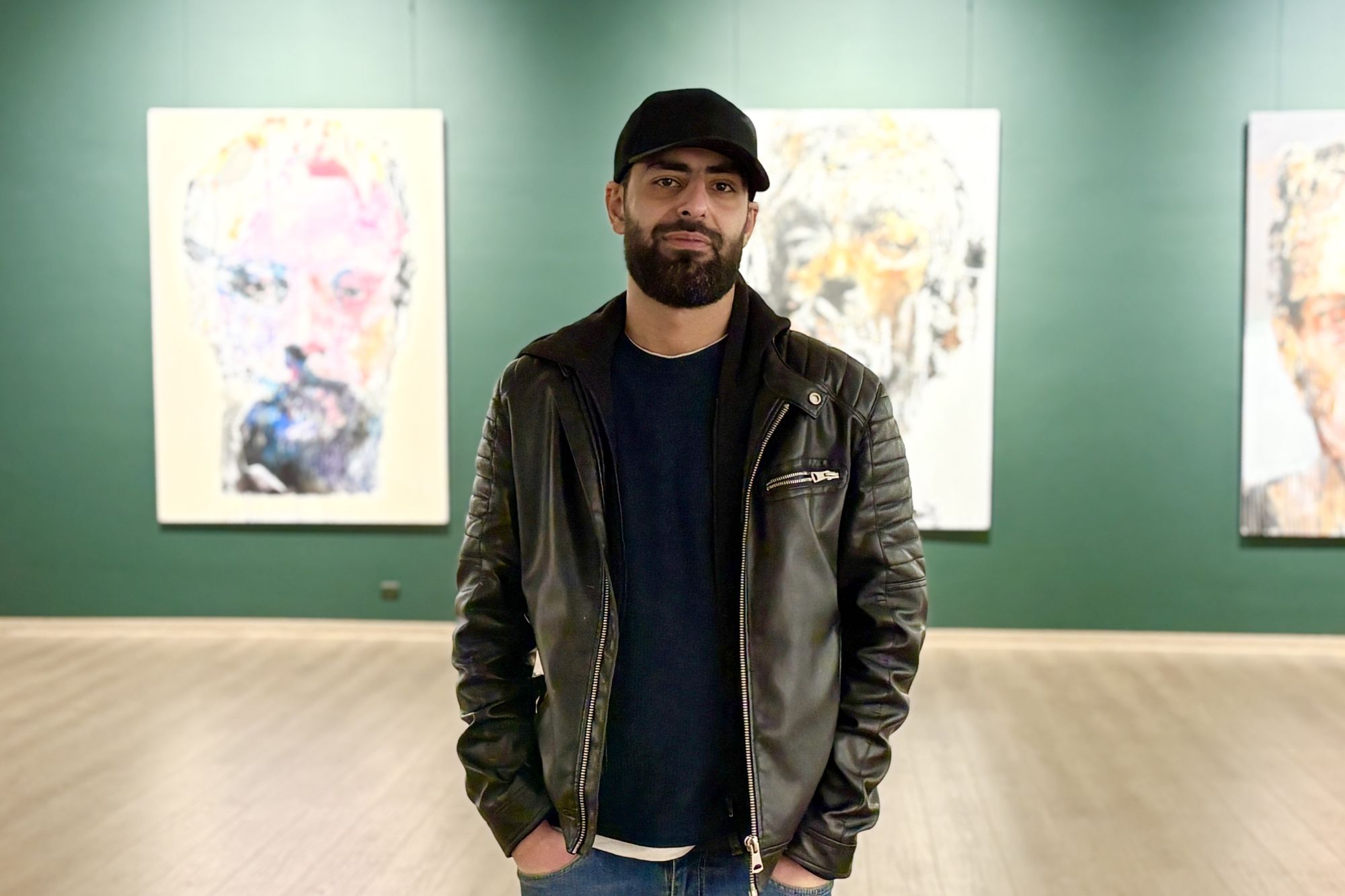 «Ռեզոնանս». Գայ Ղազանչյանի ցուցահանդեսը նկարիչների միությունում (տեսանյութ)